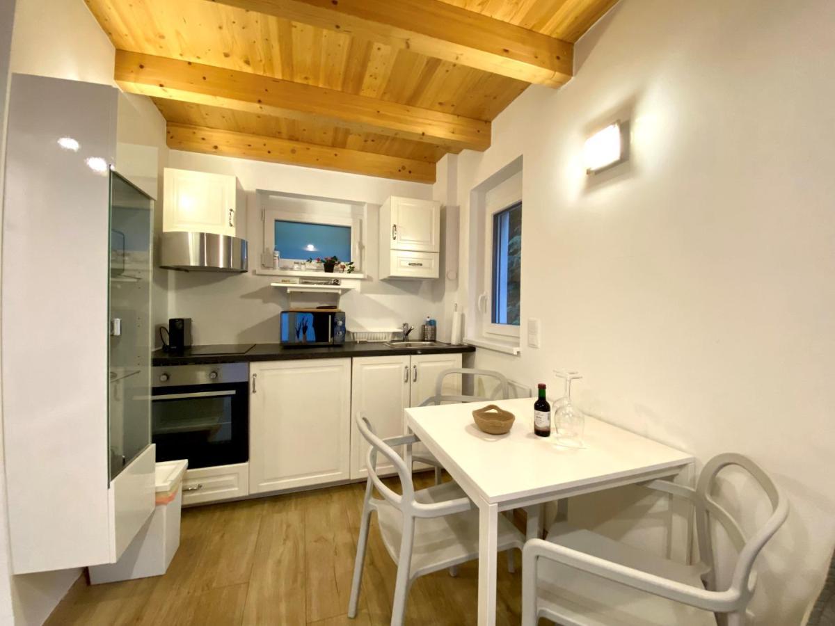 Апартаменти Charming Townhouse Directly By Metro Відень Екстер'єр фото